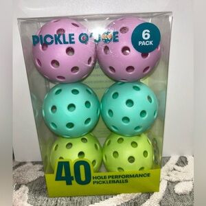 New 6 pack pickleballs